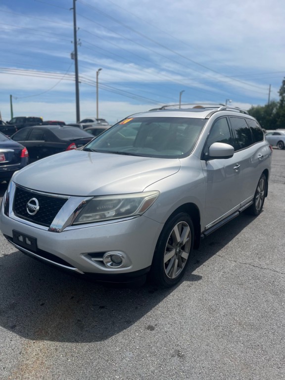 2014 Nissan Pathfinder Image 28