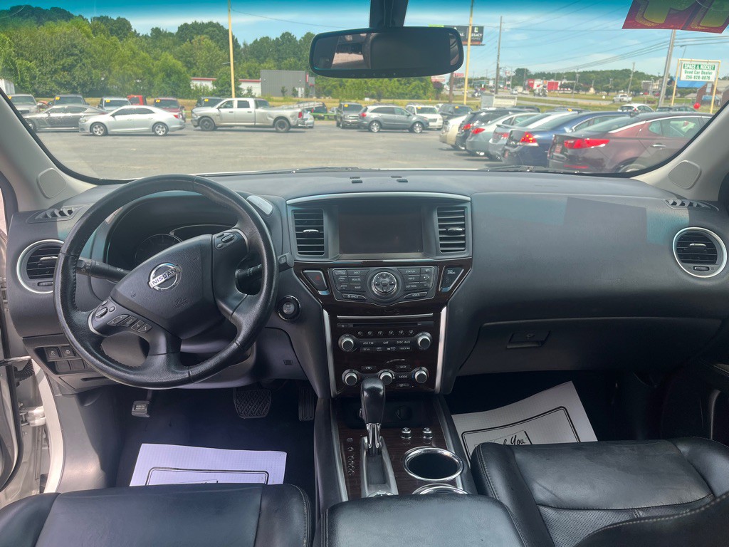 2014 Nissan Pathfinder Image 31