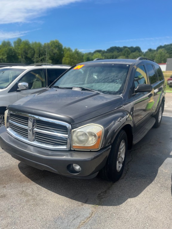 2004 Dodge Durango Image 2