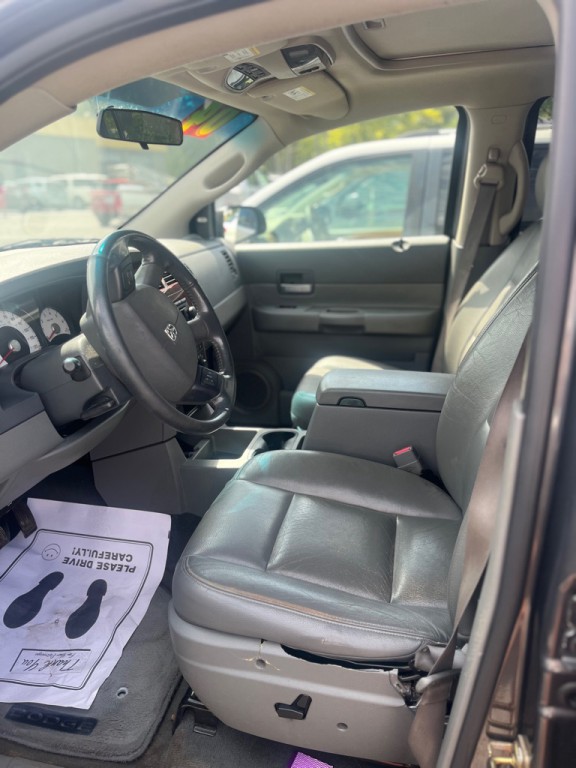 2004 Dodge Durango Image 4