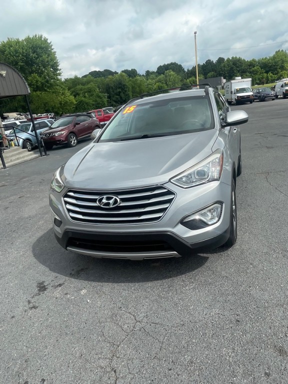 2015 Hyundai Santa Fe Image 3