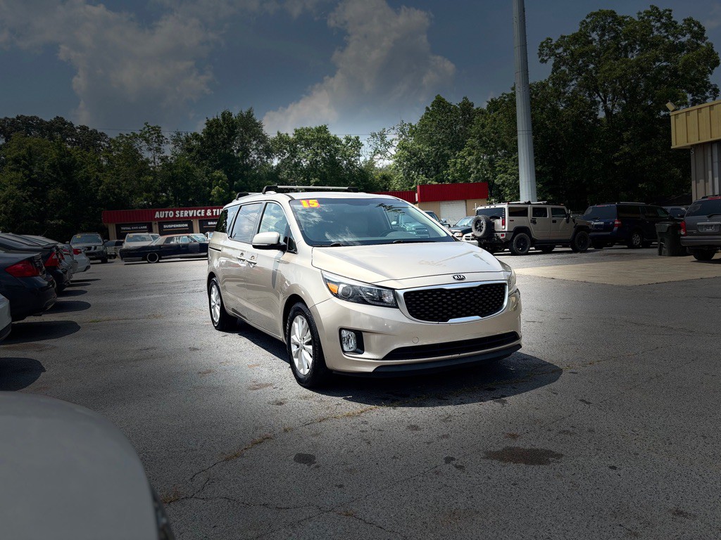 2015 Kia Sedona Image 12