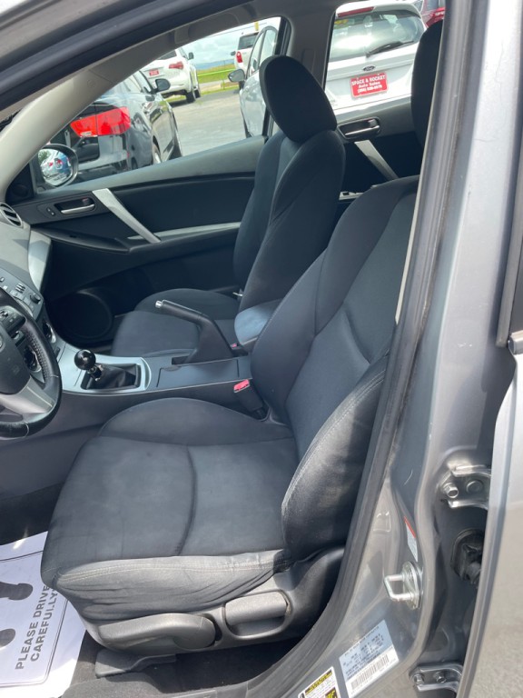 2010 Mazda Mazda3 Image 5