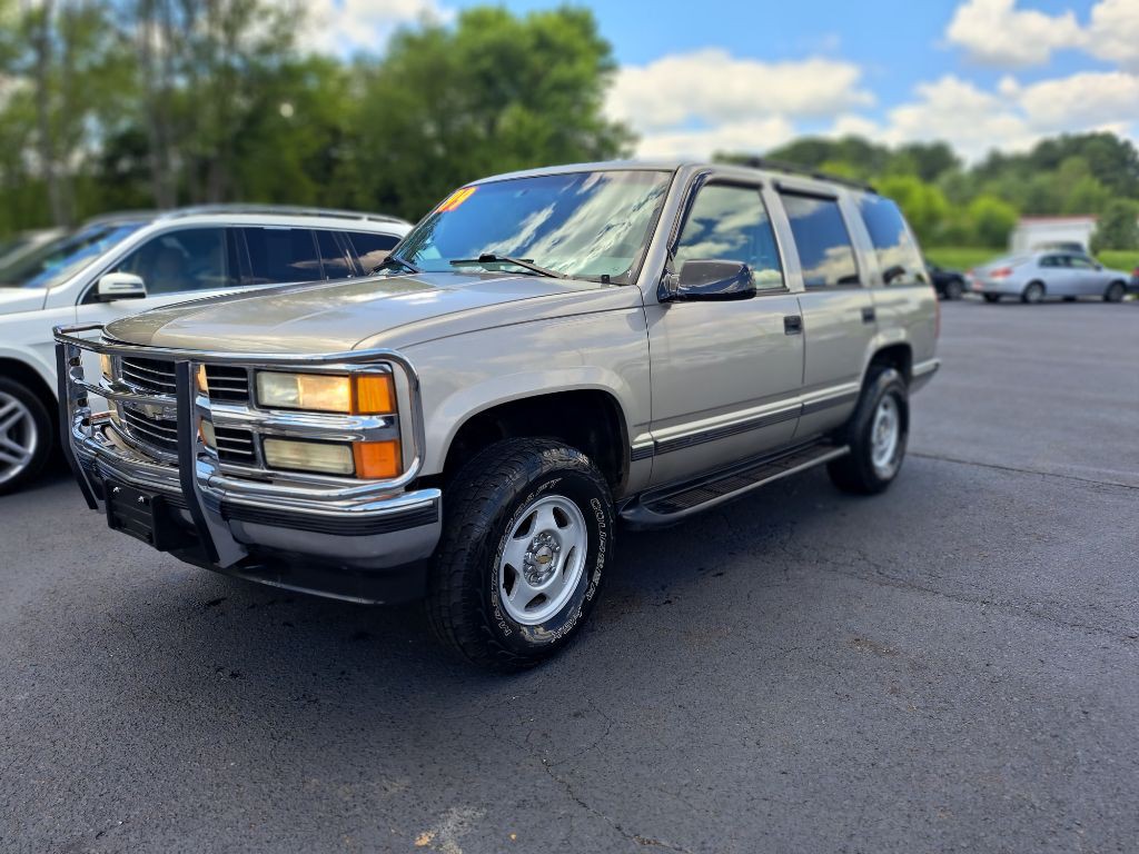 1999 Chevrolet Tahoe Image 3