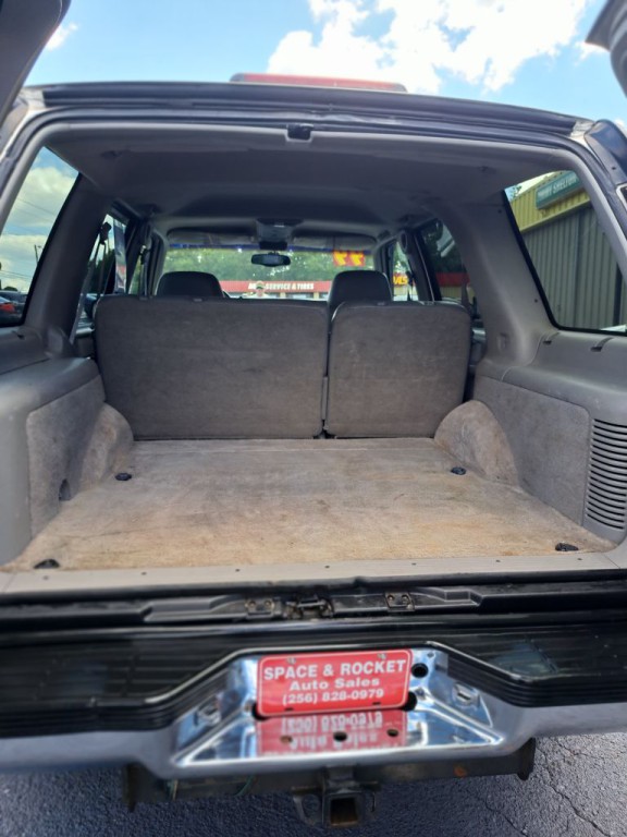 1999 Chevrolet Tahoe Image 8