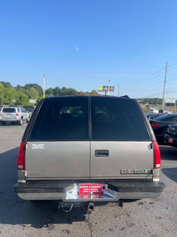 1999 Chevrolet Tahoe Image 14