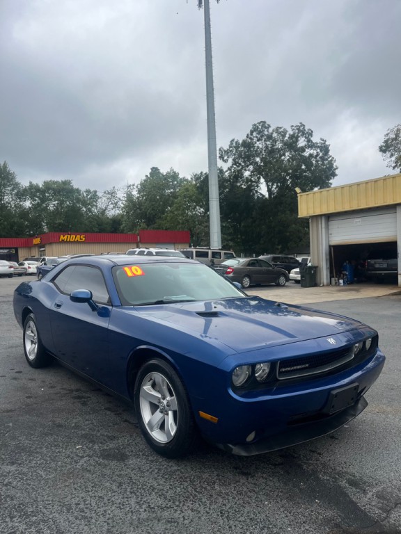 2010 Dodge Challenger Image 1