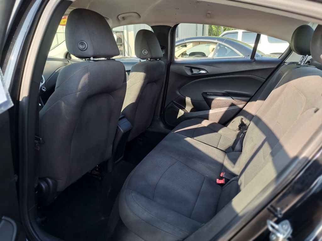 2016 Chevrolet Cruze Image 5