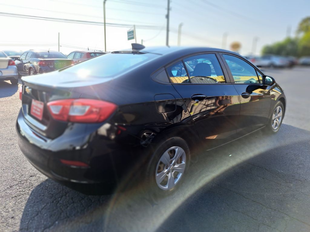 2016 Chevrolet Cruze Image 6