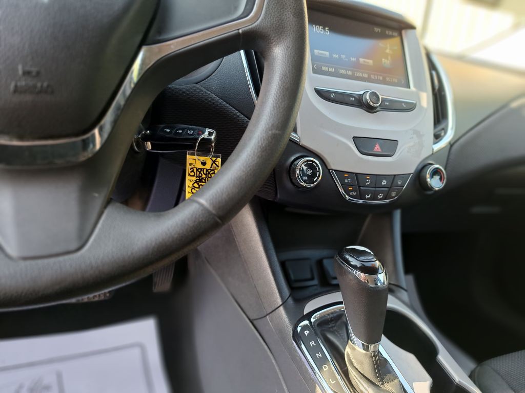 2016 Chevrolet Cruze Image 10