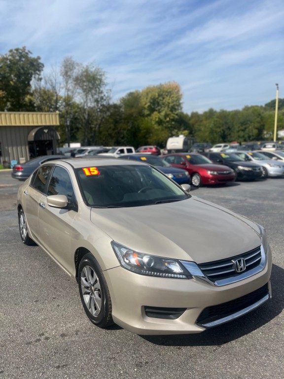 2015 Honda Accord Image 1