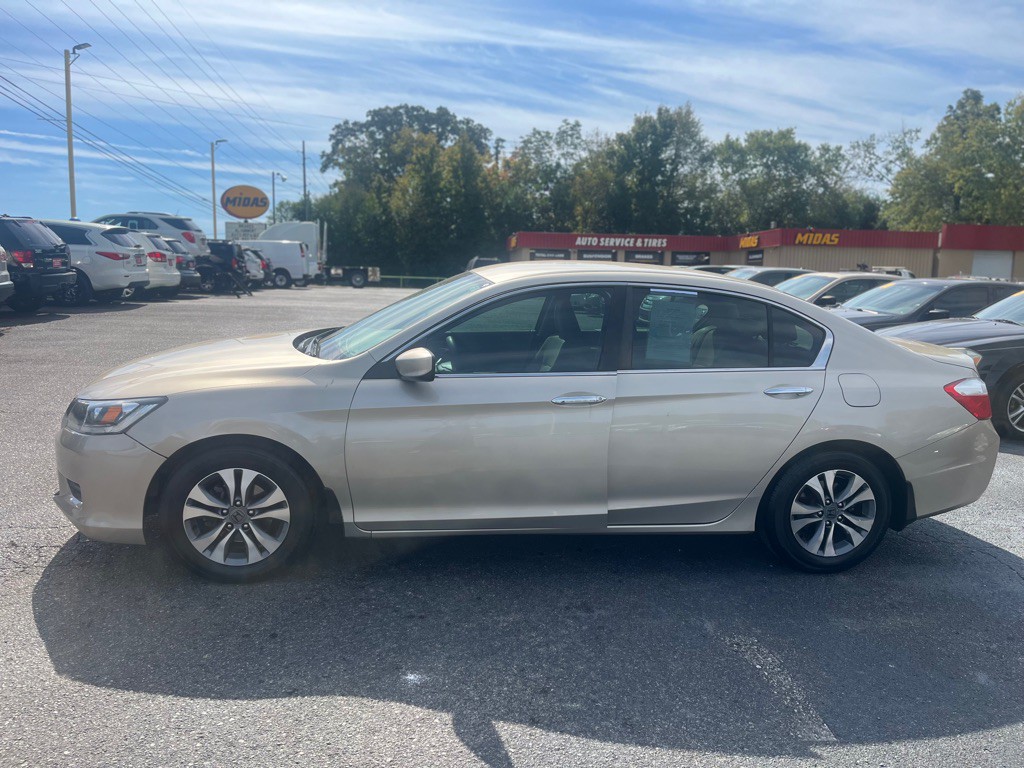 2015 Honda Accord Image 4