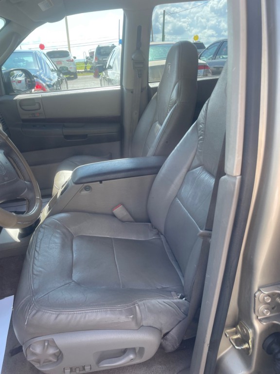 2002 Dodge Durango Image 4