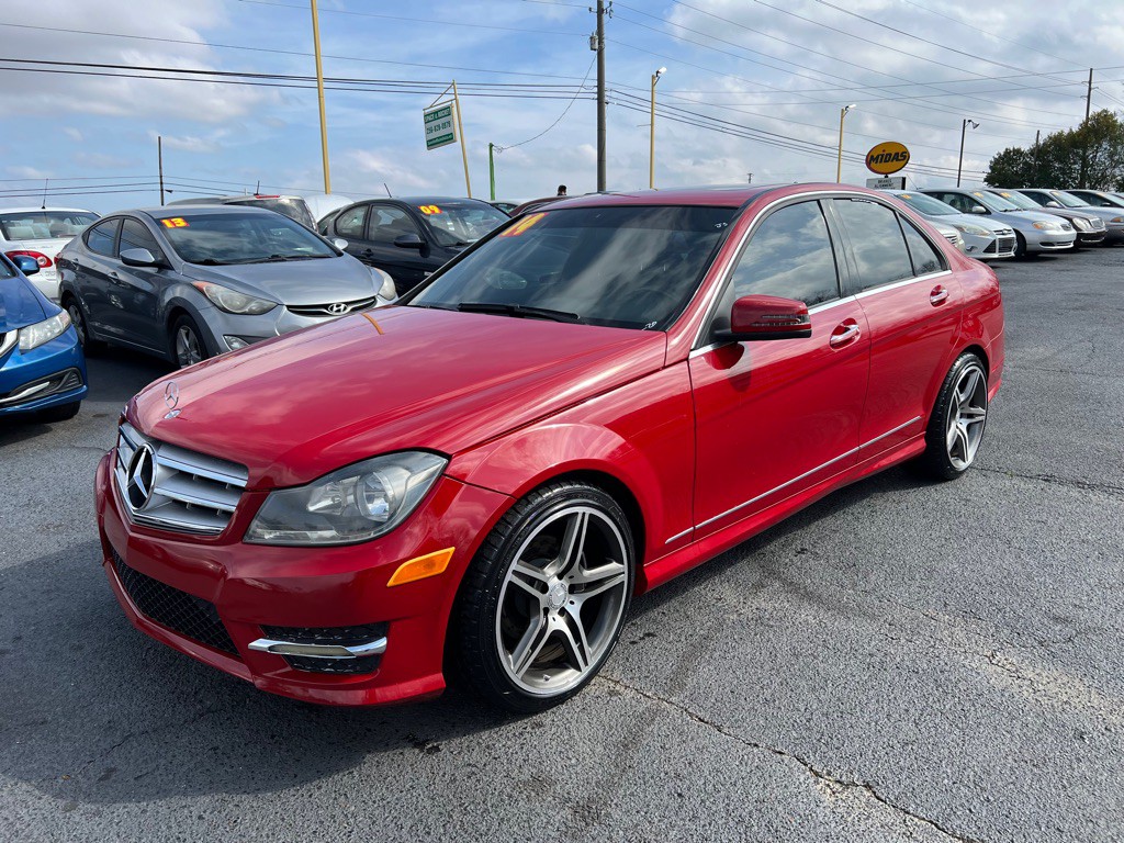2014 Mercedes-Benz C-Class Image 2