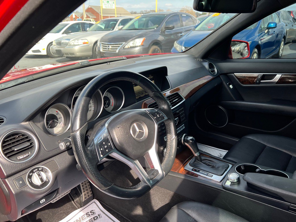 2014 Mercedes-Benz C-Class Image 9