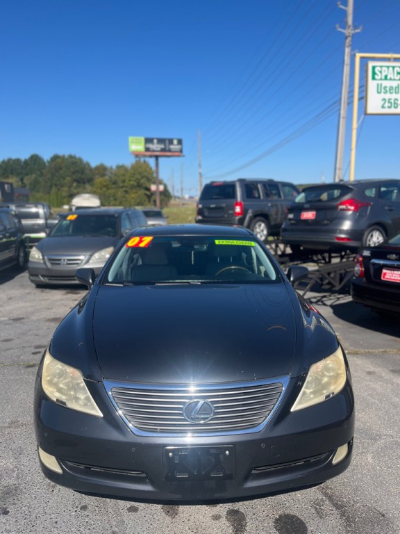 2007 Lexus LS Image 2