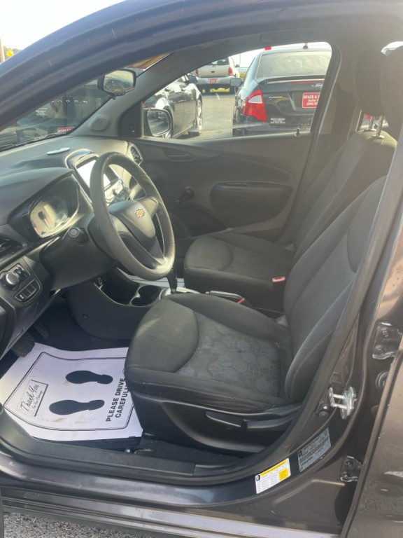 2016 Chevrolet Spark Image 6