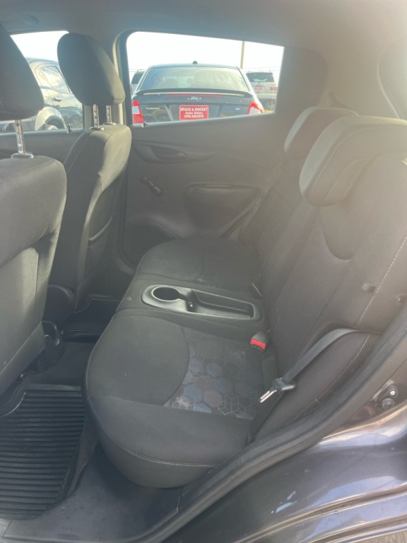 2016 Chevrolet Spark Image 7