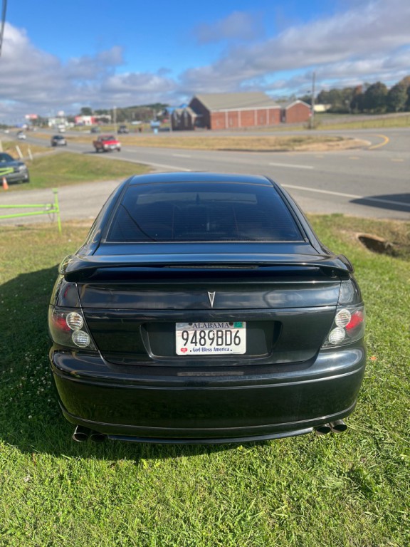 2004 Pontiac GTO Image 5