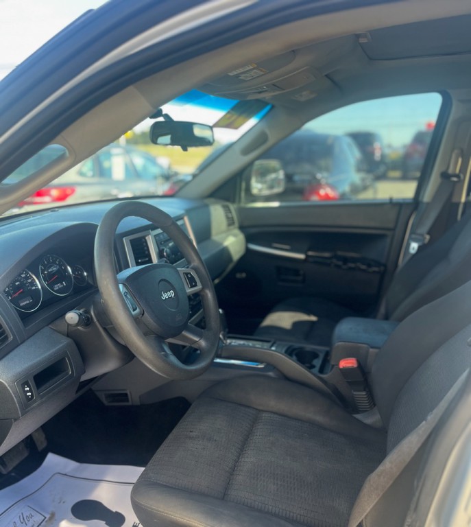 2008 Jeep Grand Cherokee Image 6