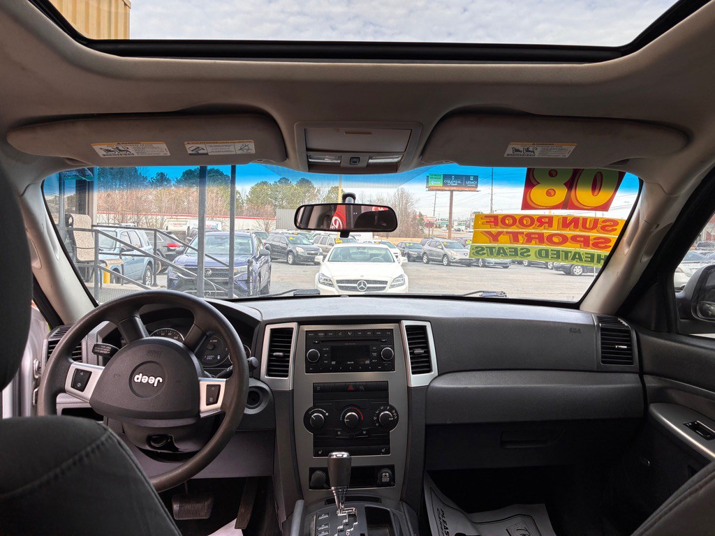 2008 Jeep Grand Cherokee Image 6