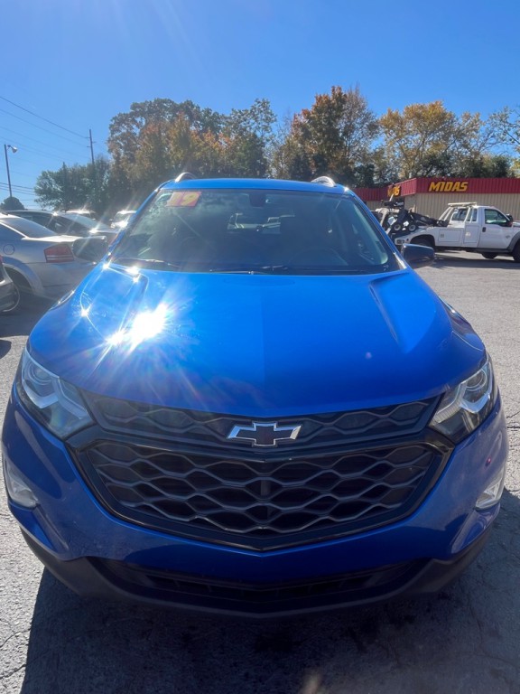 2019 Chevrolet Equinox Image 2