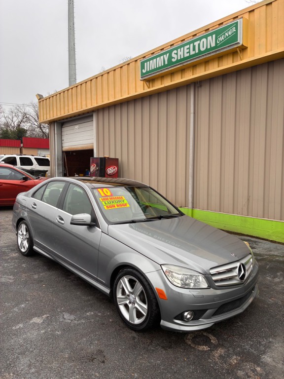 2010 Mercedes-Benz C-Class Image 2