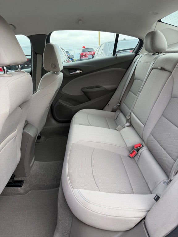 2016 Chevrolet Cruze Image 7