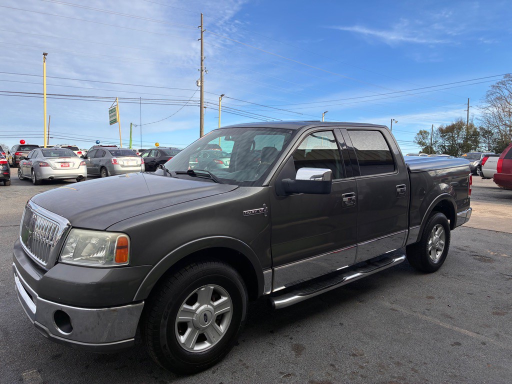 2007 Lincoln Mark LT Image 3