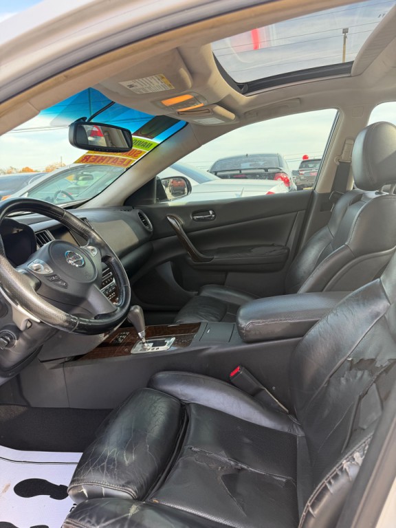 2010 Nissan Maxima Image 3