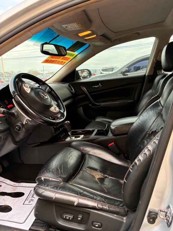 2010 Nissan Maxima Image 4