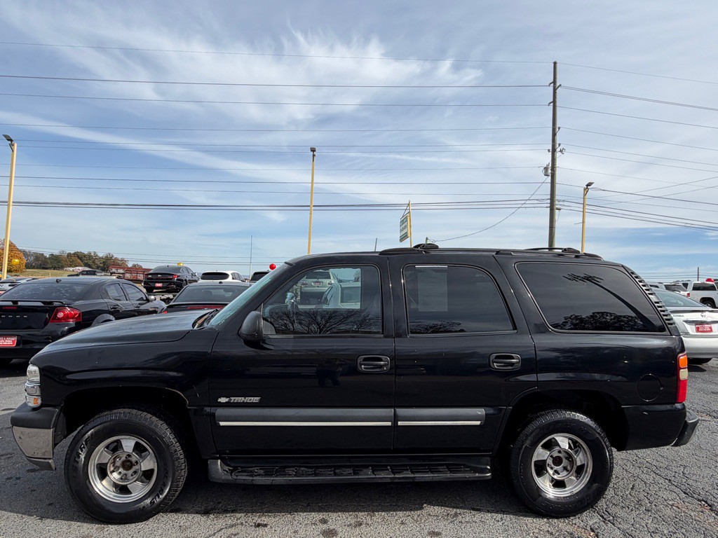 2003 Chevrolet Tahoe Image 4