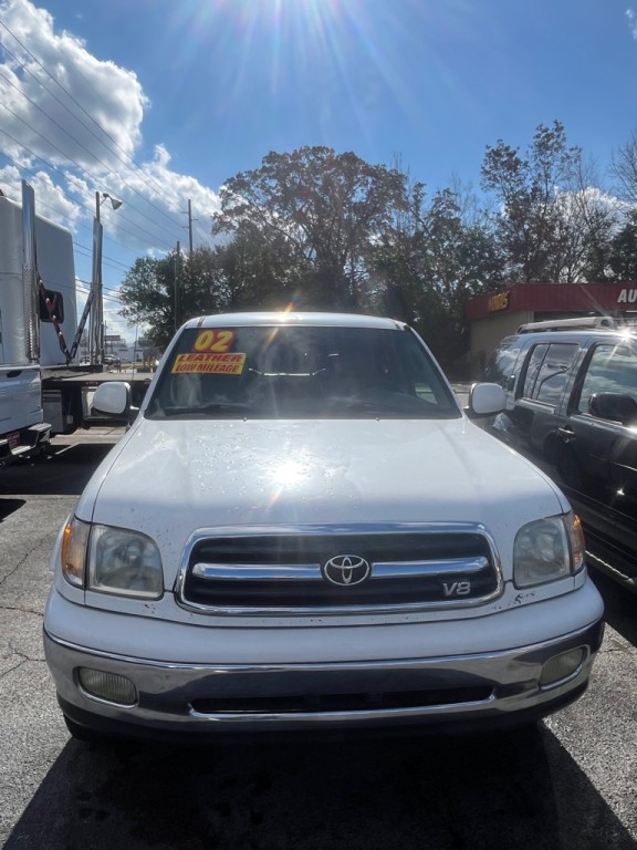 2002 Toyota Tundra Image 2