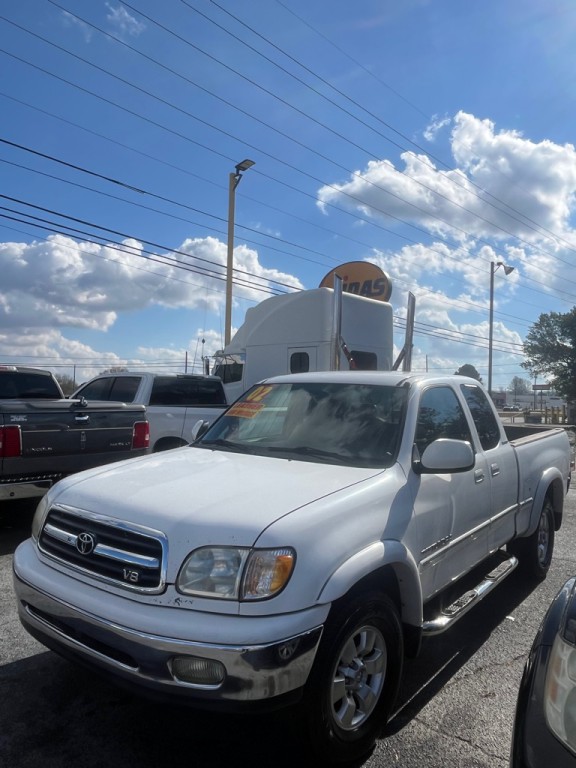 2002 Toyota Tundra Image 11