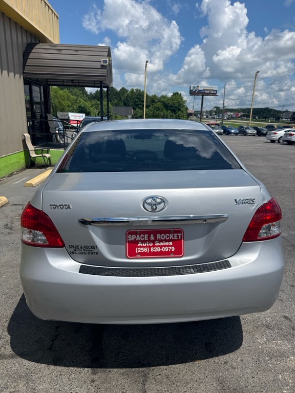 2008 Toyota Yaris Image 4