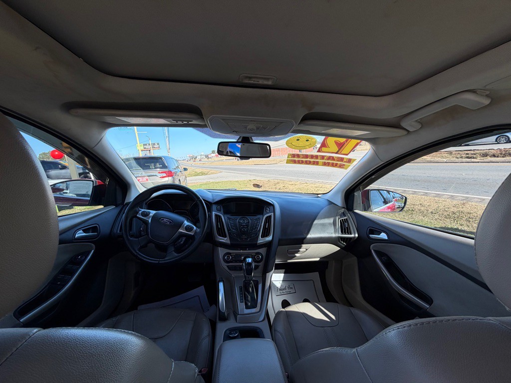 2012 Ford Focus Image 5