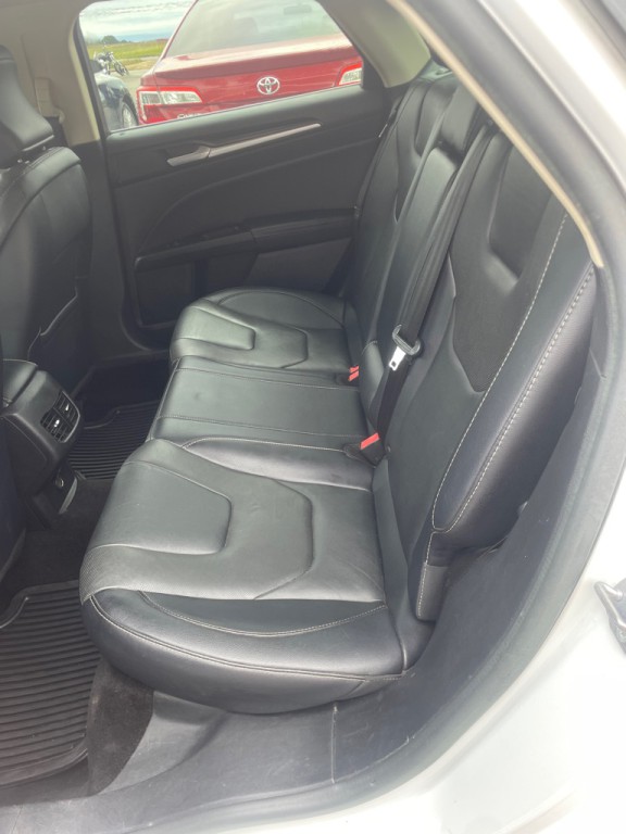 2018 Ford Fusion Image 5