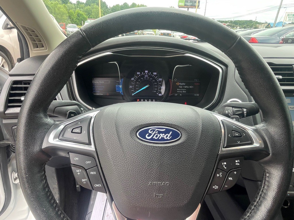 2018 Ford Fusion Image 12