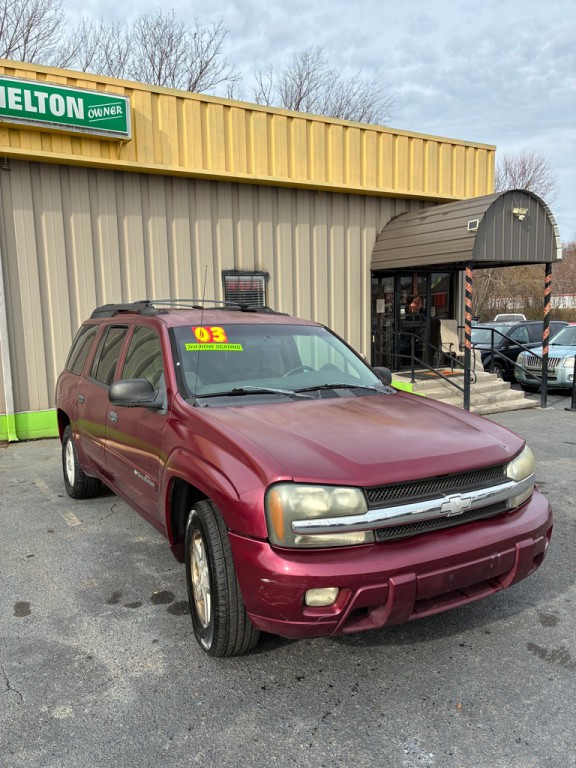 2003 Chevrolet Trailblazer Image 1