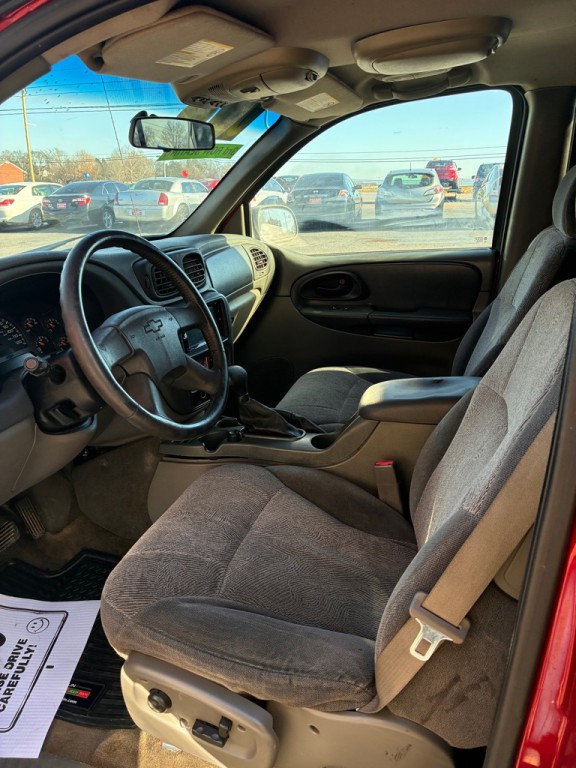 2003 Chevrolet Trailblazer Image 3