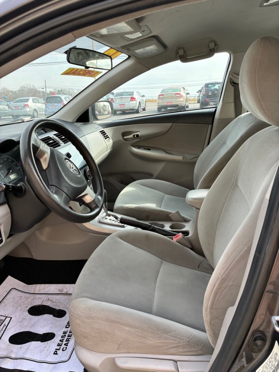 2012 Toyota Corolla Image 4