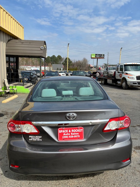 2012 Toyota Corolla Image 7