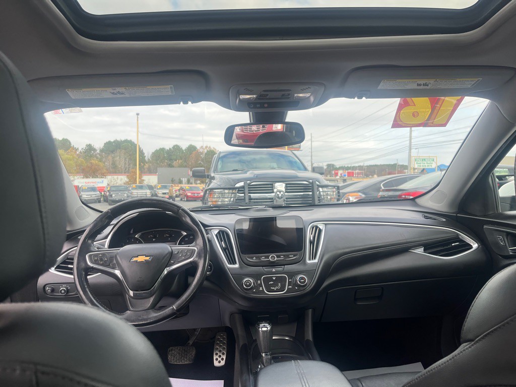 2016 Chevrolet Malibu Image 5