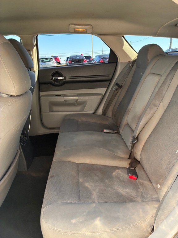 2007 Dodge Magnum Image 4