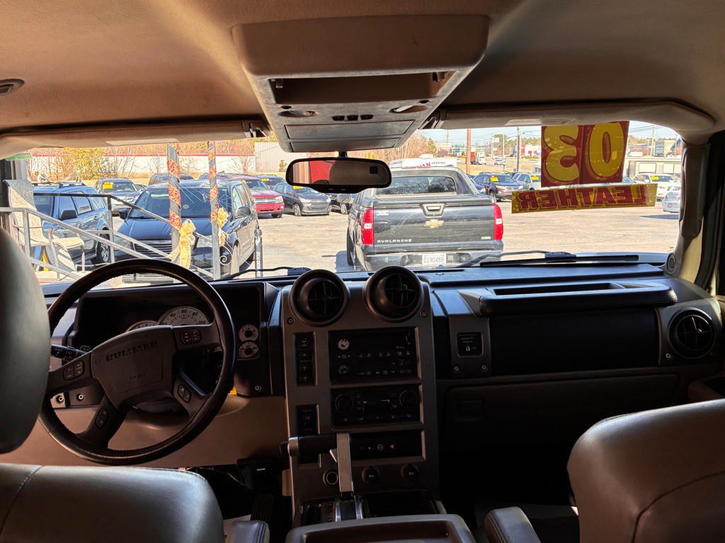 2003 HUMMER H2 Image 5