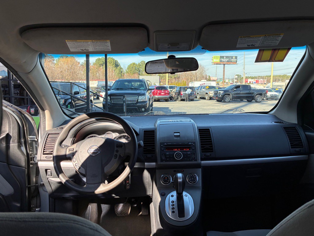 2011 Nissan Sentra Image 6