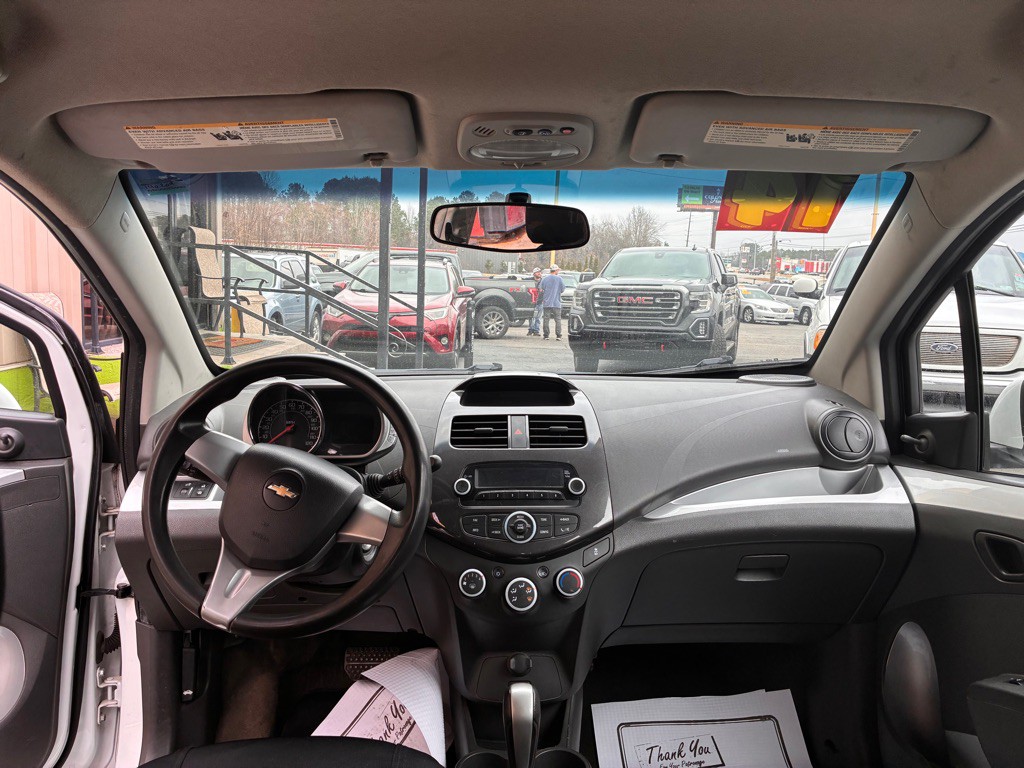 2014 Chevrolet Spark Image 5