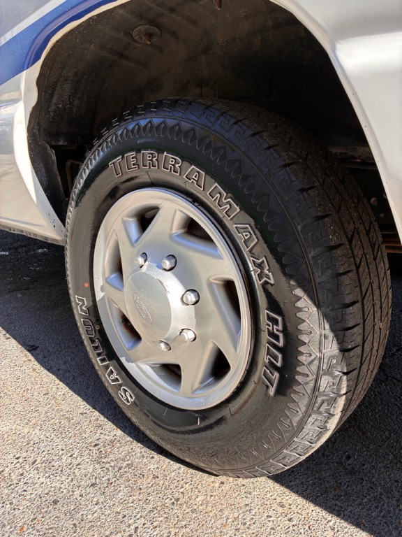 2012 Ford Econoline Image 10