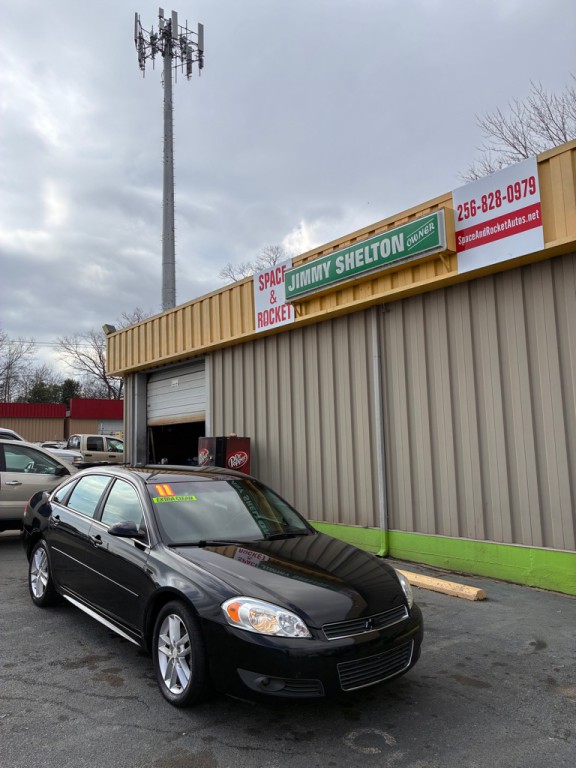 2011 Chevrolet Impala Image 2