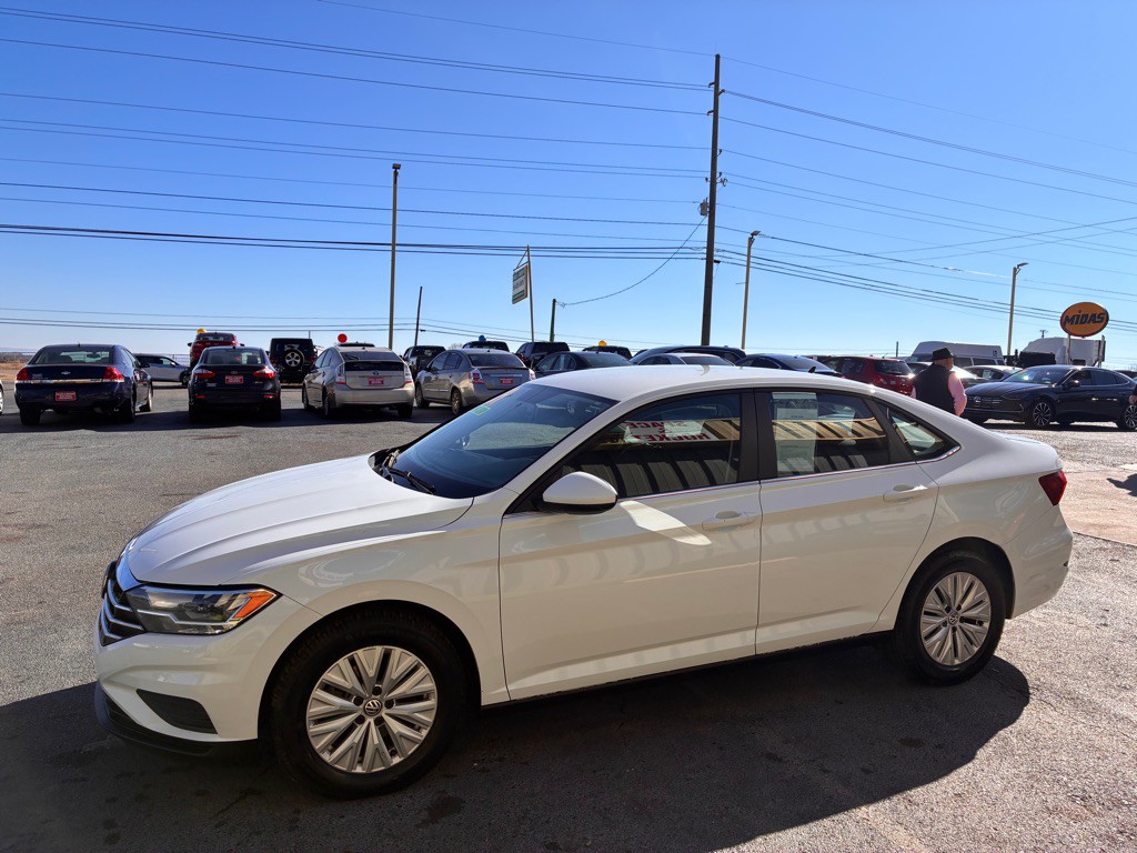 2019 Volkswagen Jetta Image 3